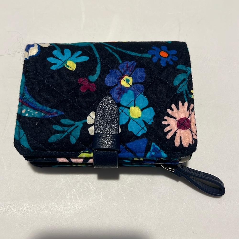 Vera Bradley wallet